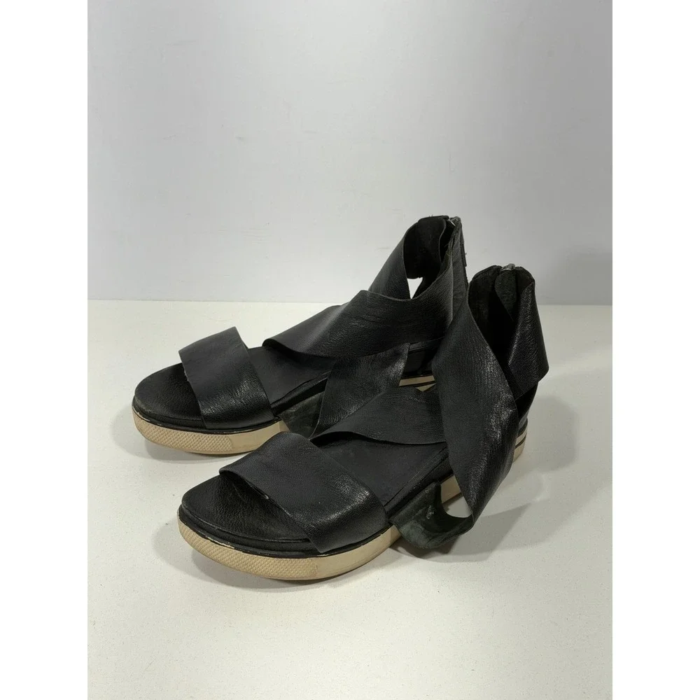 Eileen Fisher‎ Black Leather Crisscross Platform Sandals Back Zip Size 6.5